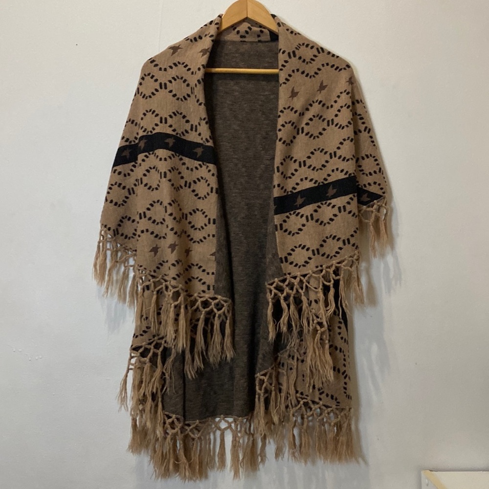 Fun abstract Shawl Vest